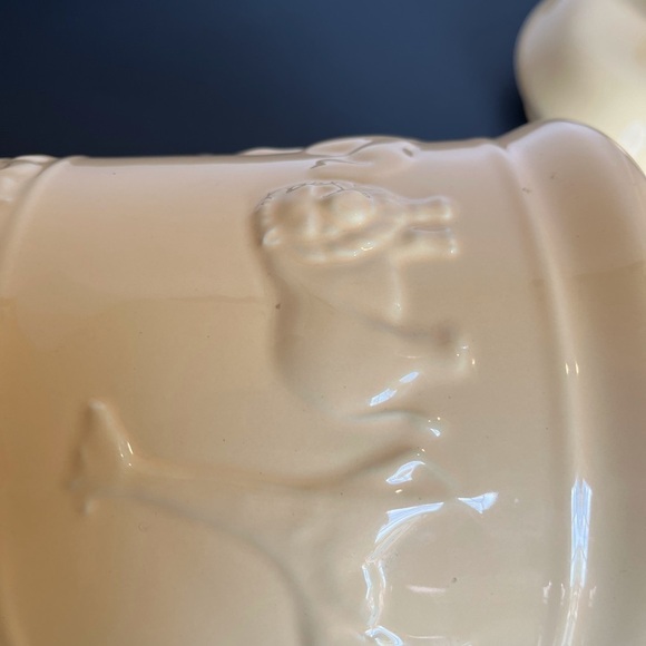 Williams-Sonoma Animal Crackers Cookie Jar - Picture 9 of 14